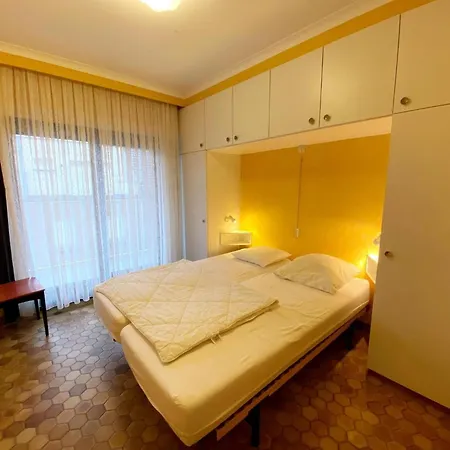 Apartamento In By The *