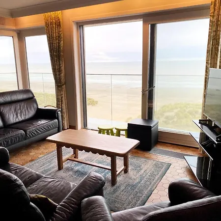 In By The Nieuwpoort